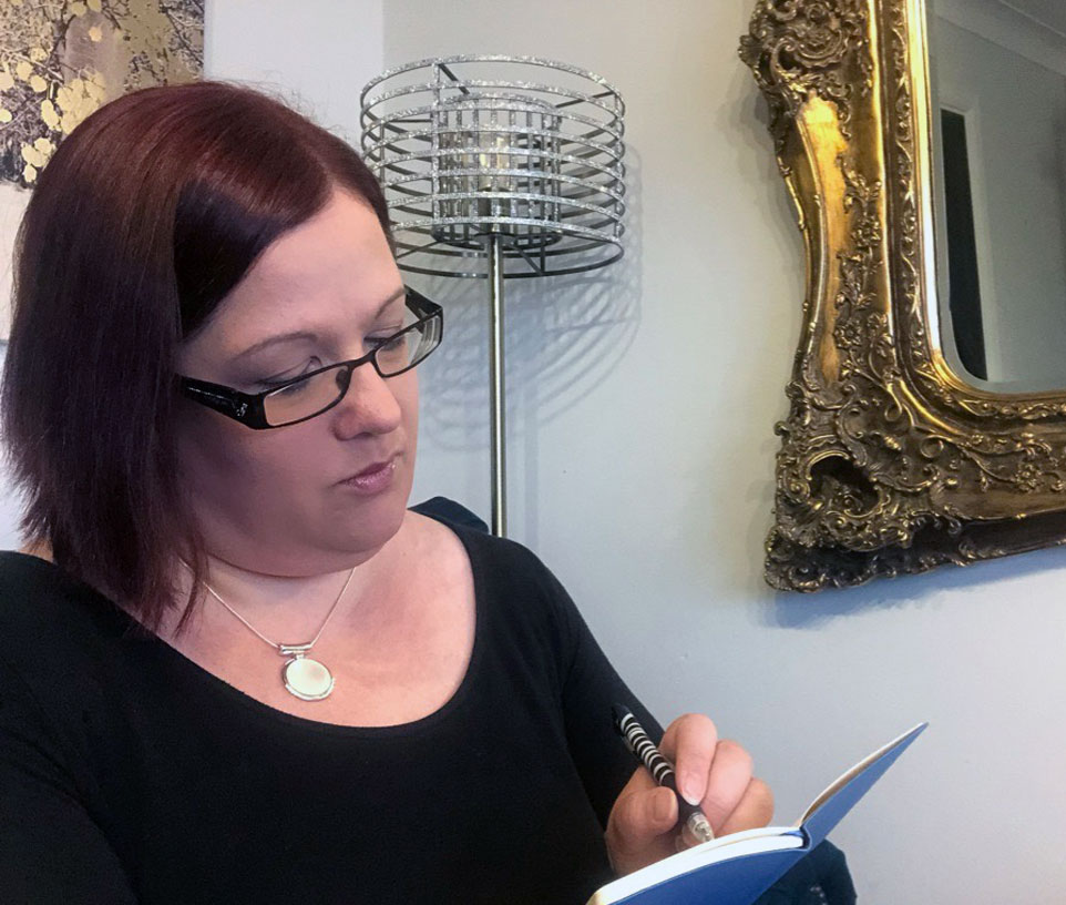 Vicki Crane - Hypnotherapist & Counsellor